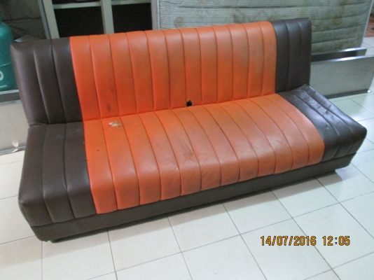 ขายถูกครับ  โฃฟารุ่นเก่า  หนานิ่ม  มีขาดนิดเดียว  สนใจ