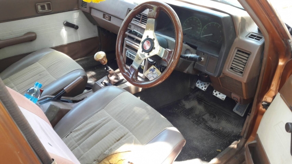 หน้าแหลม เครื่อง3t ขับโอน ภายในสวย ขาย 25,000 บาท