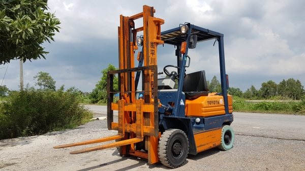 ขายด่วนรถยกTOYOTA 5FG15ยก1.5ตันยกสูง3เมตรยางตัน4เส้นรถนอกเพิ่งนำเข้ามายังไม่เคยใช้งานในเมืองไทยเลย ขายด่วนรถยกTOYOTA 5FG15ยก1.5ตันยกสูง3เมตรยางตัน4เส้นรถนอกเพิ่งนำเข้ามายังไม่เคยใช้งานในเมืองไทยเลย