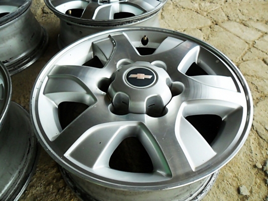 แม็กกระบะขอบ16 แท้ 6รู139 สภาพใหม่ (4วง 4,000)