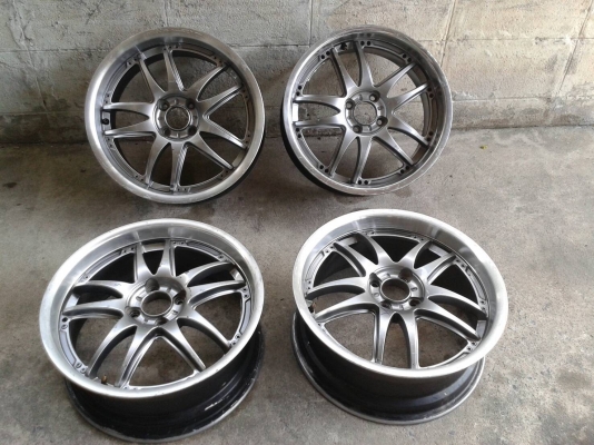 ขอบ17นิ้ว4รู100 สวยๆ 4 ล้อ ราคา 6900 บาท