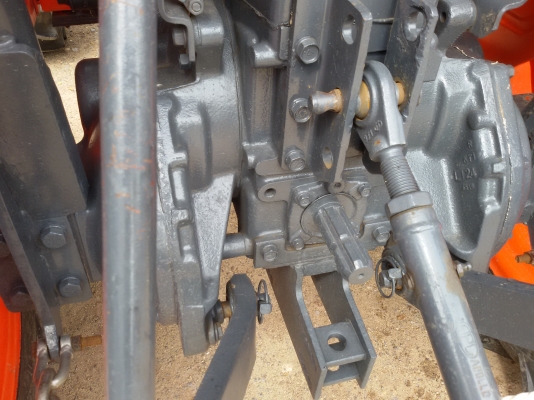 ปัญญาแทรคเตอร์..จัดมาให้ครับ ด่วน!!!คูโบต้า L2808 ตัวเปล่า สภาพพร้อมใช้