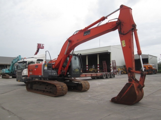 ขายรถขุด ZX200-3 ปุ๋ย085-0221939