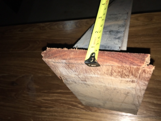 ไม้พื้นไม้มะค่า