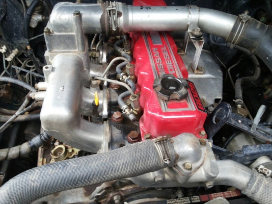 ขายนิสสันบิ๊กเอ็ม เครื่อง 2500 จอโค้ง ฝาแดง สภาพดี