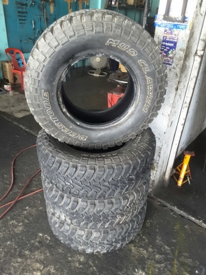 Deestone MT 265/75/16 ปลายปี14 สภาพสวยๆ 1ชุด