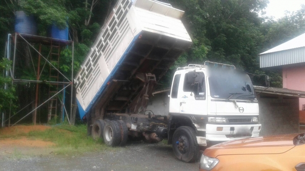 รถฮีโน่ 10 ล้อดั้ม FM1J 260 แรงม้า. ปี 38.    สนใจติดต่อ  081 - 6079515