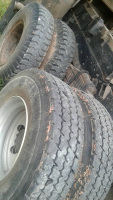 รถฮีโน่ 10 ล้อดั้ม FM1J 260 แรงม้า. ปี 38.    สนใจติดต่อ  081 - 6079515