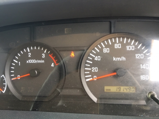 รถอีซุซุ 6 ล้อดั้ม NPR 150 แรงม้า ปี 53. , ( รถวิ่ง 19x,xxx กม. )        สนใจติดต่อ  081 - 6079515