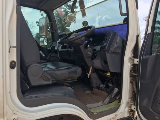 รถอีซุซุ 6 ล้อดั้ม NPR 150 แรงม้า ปี 53. , ( รถวิ่ง 19x,xxx กม. )        สนใจติดต่อ  081 - 6079515