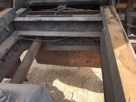 รถอีซุซุ 6 ล้อดั้ม NPR 150 แรงม้า ปี 53. , ( รถวิ่ง 19x,xxx กม. )        สนใจติดต่อ  081 - 6079515