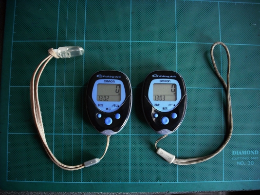 Omron HJ-113 เครื่องวัดการออกกำลังกายในการเดินกำลังกาย