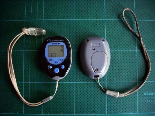 Omron HJ-113 เครื่องวัดการออกกำลังกายในการเดินกำลังกาย