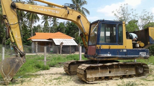 รถขุด PC120-3 รถสภาพดี สวย ช่วงสวย เอวแน่น