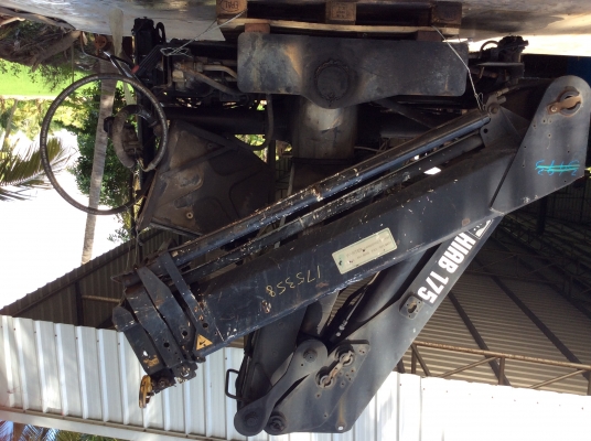 ขาย HIAB 175-3 เก่านอกพร้อมใช้ ขนาดยก 6.3ตันเมตร ยืดสุด 9.8 เมตร