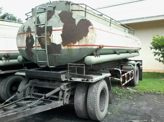 รถอีซูซุ 10 ล้อ บรรรทุกน้ำมัน / เปลื่ยนเครื่อง 230 แรงม้า. ปี 39.  ( ขาย แม่ , ลูก. )  ,  ( มี ขาย 2 คัน. )      สนใจติดต่อ  081 - 6079515