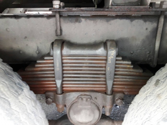 รถอีซูซุ 10 ล้อ บรรรทุกน้ำมัน / เปลื่ยนเครื่อง 230 แรงม้า. ปี 39.  ( ขาย แม่ , ลูก. )  ,  ( มี ขาย 2 คัน. )      สนใจติดต่อ  081 - 6079515