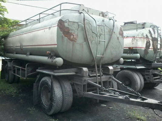 รถอีซูซุ 10 ล้อ บรรรทุกน้ำมัน / เปลื่ยนเครื่อง 230 แรงม้า. ปี 39.  ( ขาย แม่ , ลูก. )  ,  ( มี ขาย 2 คัน. )      สนใจติดต่อ  081 - 6079515