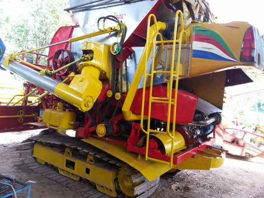 ขายรถเกี่ยวข้าว เกษตรพัฒนา ปี51 อุ้ม2.5ตัน เครื่อง195เทอร์โบ รถสวยสภาพดีมาก ช่วงล่างดี โซ่ดี ใบแท็คดี ปั้มดี พร้อมลุยงาน ราคา700,000 สนใจโทร 090-8588220คุณนะ 093-3258446คุณบิว หรือเข้าดูสินค้าอื่นๆได้ที่ www.narong2truck.com หรือ www.truck.in.th/498 หรือเ