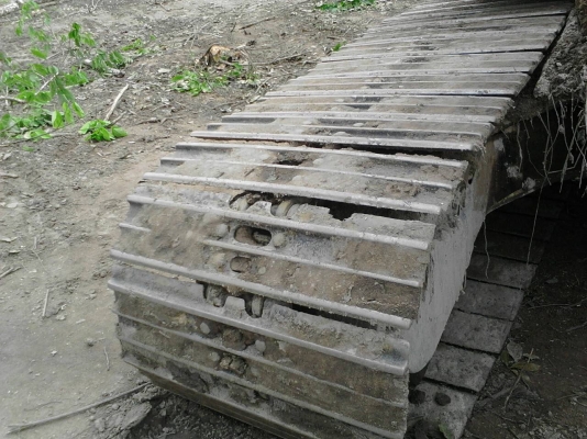 รถแบคโฮ  CAT  320B.    สนใจติดต่อ  081 - 6079515