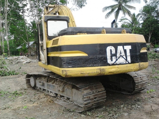 รถแบคโฮ  CAT  320B.    สนใจติดต่อ  081 - 6079515
