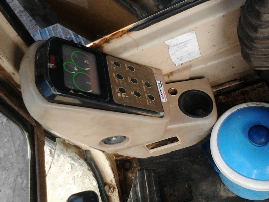 รถแบคโฮ  CAT  320B.    สนใจติดต่อ  081 - 6079515