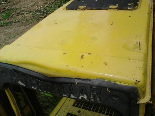 รถแบคโฮ  CAT  320B.    สนใจติดต่อ  081 - 6079515