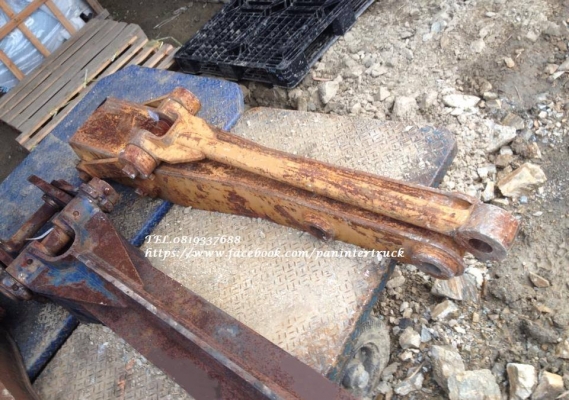 อาร์มต่อปลายบุ๊งกี๋ARMสำหรับรถขุดไซค์ 100,110,115,120 /สลัก 55 มิล/ต่อยาวได้ถึง :1.20 เมตร /สินค้าเก่านอก ราคาเพียง 26,500 บาท