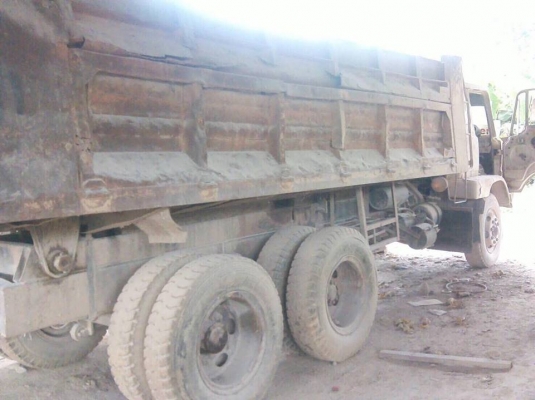 10 ล้อดั้ม เพลาเดียว 168 แรง HINO KT925 เล่ม ม.79 ไว้เรียบร้อย