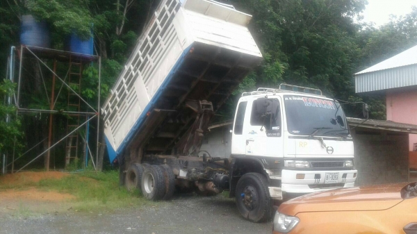 10 ล้อดั้ม 260 แรง HINO FM2KNLD สภาพดี สวยใช้ได้ เล่มพร้อม