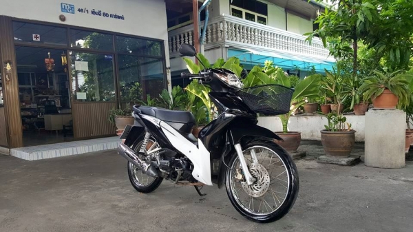 ขออนุญาตขาย HONDA WAVE 110-i NEW รุ่นล่าสุด สีดำเงา ฟรีค่าโอน