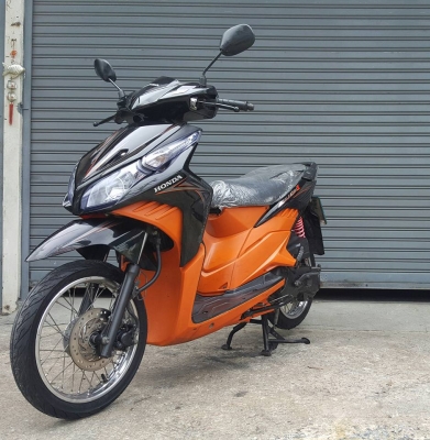 ขออนุญาตขาย HONDA CLICK 110-i NEW รุ่นล่าสุด สีส้มดำ ฟรีค่าโอน