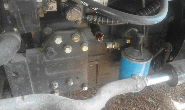 ขายรถคีบอ้อย แชมป์ 48 แรง เครื่องดี ปั๊มดีพร้อมใช้ ตัวคีบ อ.เกษตรรุ่งเรือง