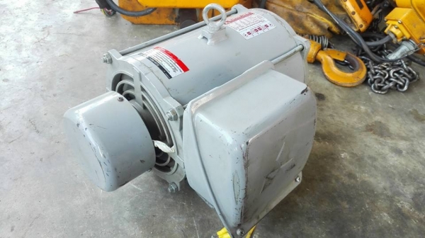 ** SOLD ** มอเตอร์ Mitsubishi 3 HP 220V ใช้ไฟบ้านสภาพสวยวิ่งเงียบมาเทสก่อนได้!!