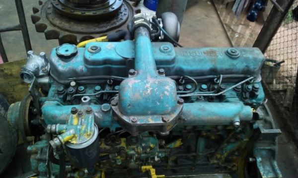 ขายเครื่อง 6D31 กรองบิ้วแล้ว