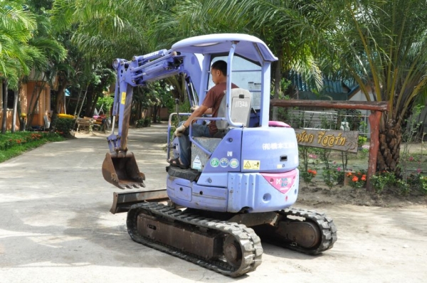 KOMATSU PC20uu คอนโทลน้ำมัน ปั้มนิ้ว สวยเดิมจากญี่ปุ่น ทำงานสมบูรณ์ทุกระบบ รับรองไม่ผิดหวัง 290,000 เท่านั้น!!