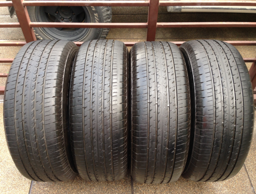 ยาง Firestone 265 65 17 ปี15 ดอกเต็ม ไม่มีปะ เนื้อนิ่มๆ ราคาไม่แพง