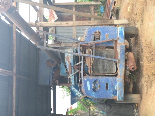 ขายรถสีข้าวโพดพร้อมใช้งานมีระบบครบมีไซโลส่งเครื่อง145แรงราคา120000บาทราคาต่อรองได้สนใจติดต่อ0847823249 ขายรถสีข้าวโพดพร้อมใช้งานมีระบบครบมีไซโลส่งเครื่อง145แรงราคา120000บาทราคาต่อรองได้สนใจติดต่อ0847823249