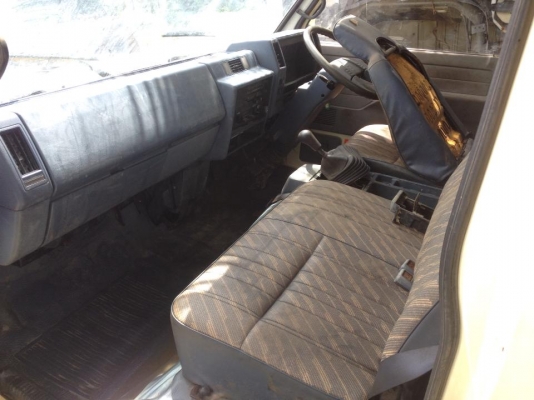 ขายถูกด่วนๆ*หัวเก๋งรถบรรทุก 6 ล้อกลาง CABIN ISUZU NPR58L /JASTON*หัวปิ๊บ* (รุ่นยกหัวได้) สินค้าเก่านอก/ขายตามสภาพ