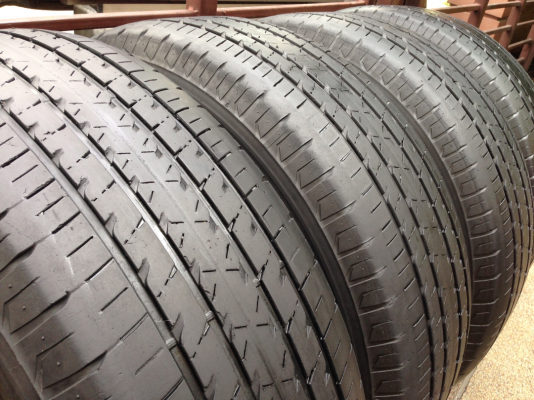 ยาง Firestone 265 65 17 ปี15 ดอกสวย ไม่มีปะ เนื้อนิ่มๆ ราคาไม่แพง ยาง Firestone 265 65 17 ปี15 ดอกสวย ไม่มีปะ เนื้อนิ่มๆ ราคาไม่แพง