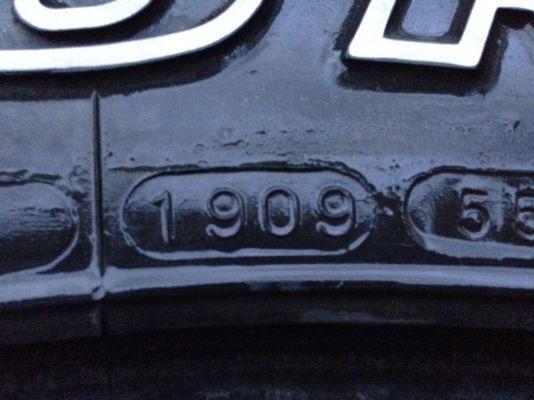 ยาง Mud Maxxis 315 75 16 พร้อมใช้งาน ราคาไม่แพง