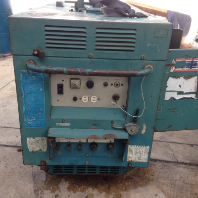 ขายตู้เชื่อมสนามและไฟ200/100 EDW260SR7.5KWเก่านอกครับ ขายตู้เชื่อมสนามและไฟ200/100 EDW260SR7.5KWเก่านอกครับ