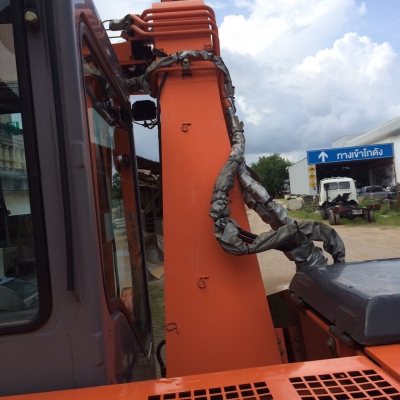 รถขุด HITACHI 75UR 4131 ชม.