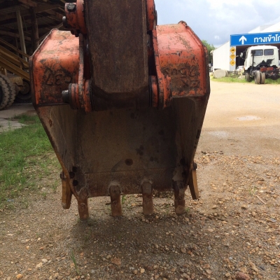 รถขุด HITACHI 75UR 4131 ชม.