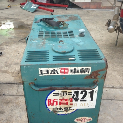 ขายตู้เชื่อมสนามและไฟ200/100 EDW260SR7.5KWเก่านอกครับ