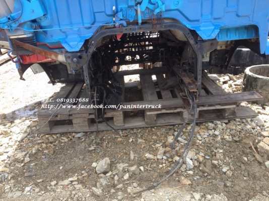 ขายถูกด่วนๆหัวเก๋งรถบรรทุก6 ล้อกลาง CABIN HINO FC3JGD  (รุ่นยกหัวได้ / แบบติดคัสซีมา/ เบรคจิฟฟี่/สินค้าเก่านอก)  ราคาเพียง 87,000 บาท