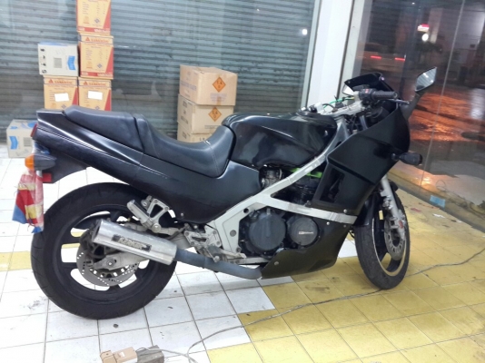 Gpz400 ทะเบียนพร้อมโอน