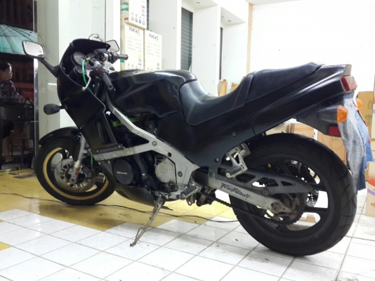 Gpz400 ทะเบียนพร้อมโอน