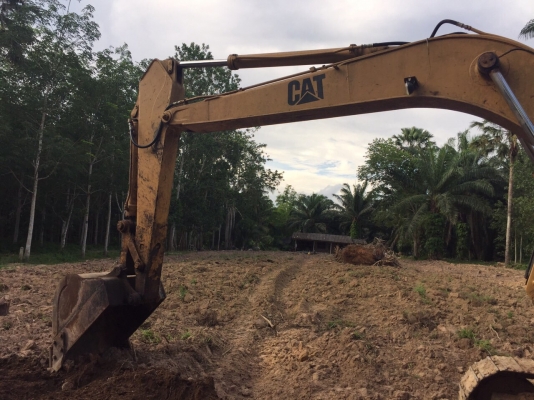 ขายรถแบคโฮ CATERPILLAR E120B เครื่อง 6D14 แอร์เย็น รถสมบูรณ์มาก สนใจโทร 081-970-1072