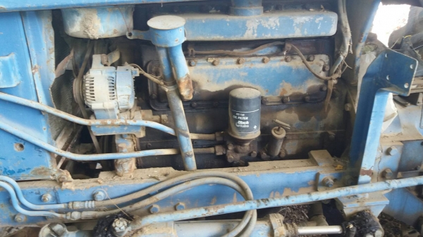 ขายรถไถ ยูนิเวอร์แซน ใบมีด 7 จาน ราคา 120000